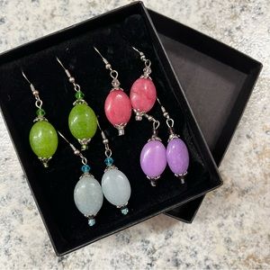 Multicolor stone earrings set